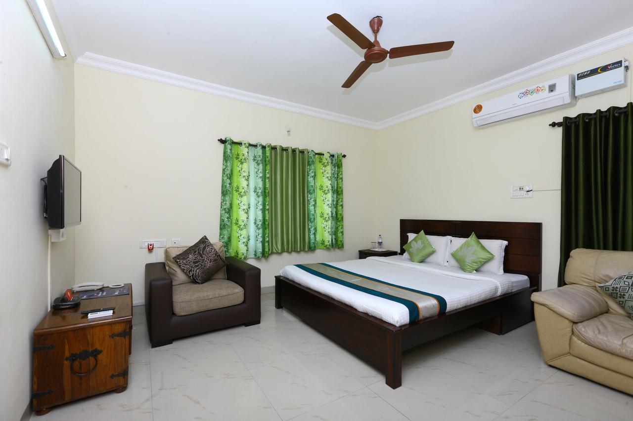 Oyo 9257 Egmore Chennai Bagian luar foto