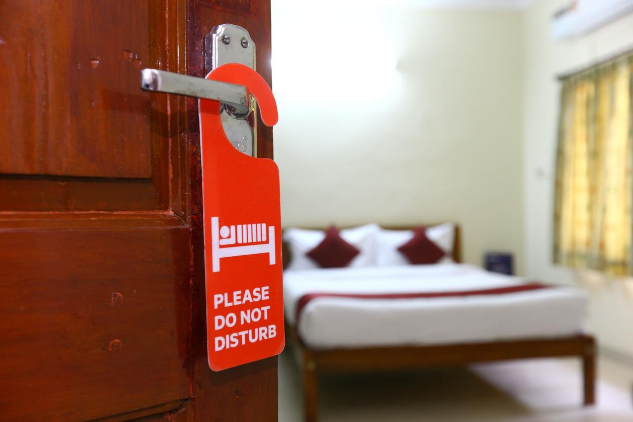 Oyo 9257 Egmore Chennai Bagian luar foto