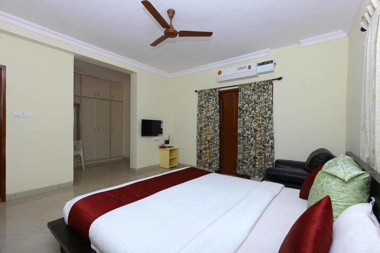 Oyo 9257 Egmore Chennai Bagian luar foto